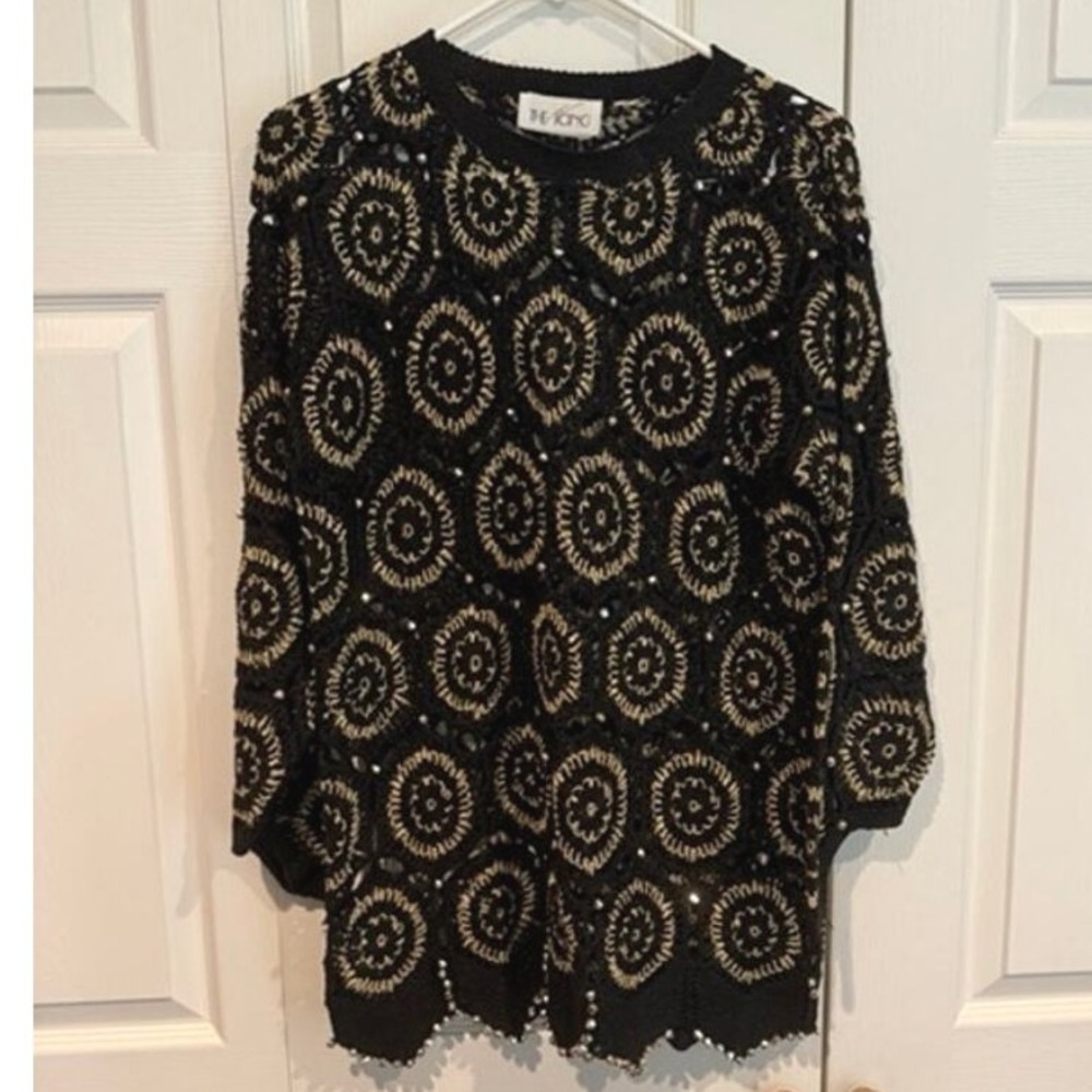 Vintage Icing Vintage Black Gold Crochet Medallion Beaded Tunic Sweater LARGE